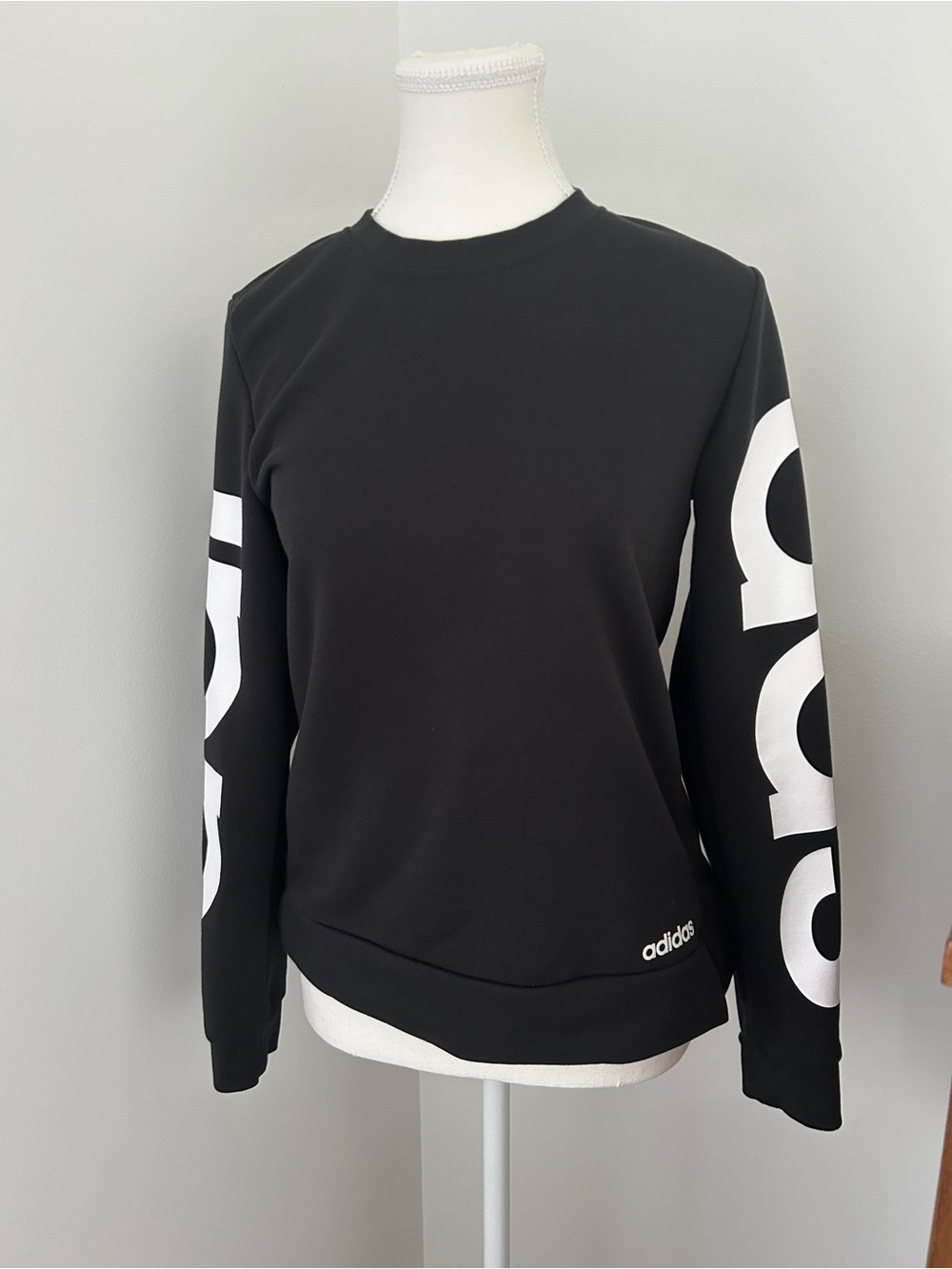 adidas Black Crewneck Pullover with Subtle Tag